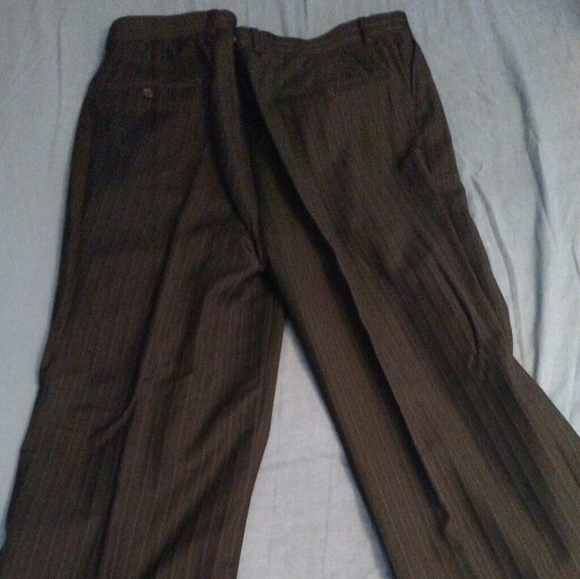 Men's suit - Picture 6 of 8